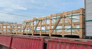 泉州 芝麻白花岗岩地铺石出口专车-泰国游