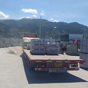 泉州 芝麻白仿形路沿石，直形路沿石