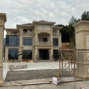 泉州 黄金麻花岗岩别墅雕花外墙干挂配上门口雕花罗马柱