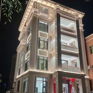 泉州 芝麻白花岗岩别墅外墙夜间效果