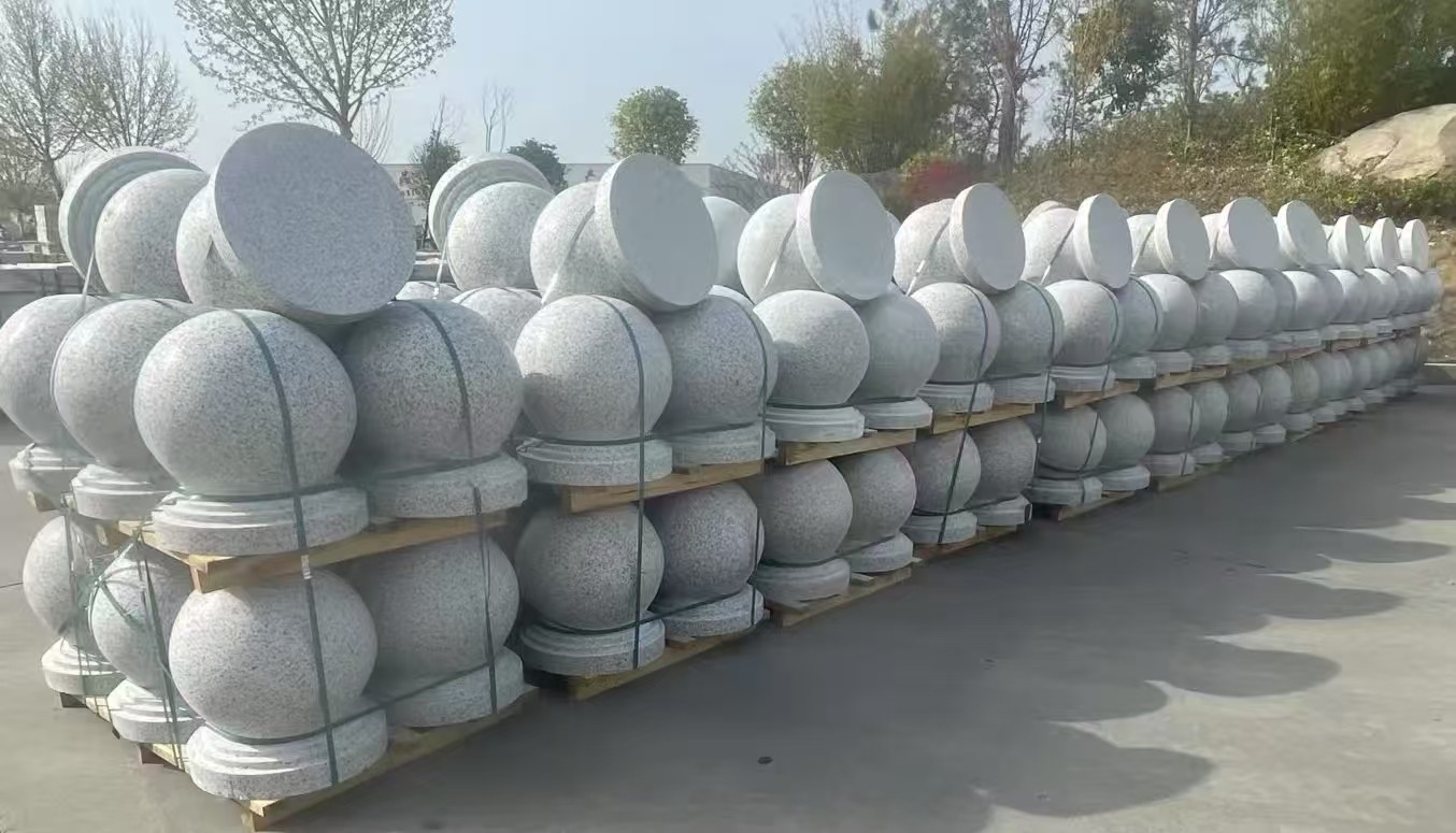 泉州 白麻花岗岩石材圆球，石球，挡车球，隔离球，景观石球，风水球等