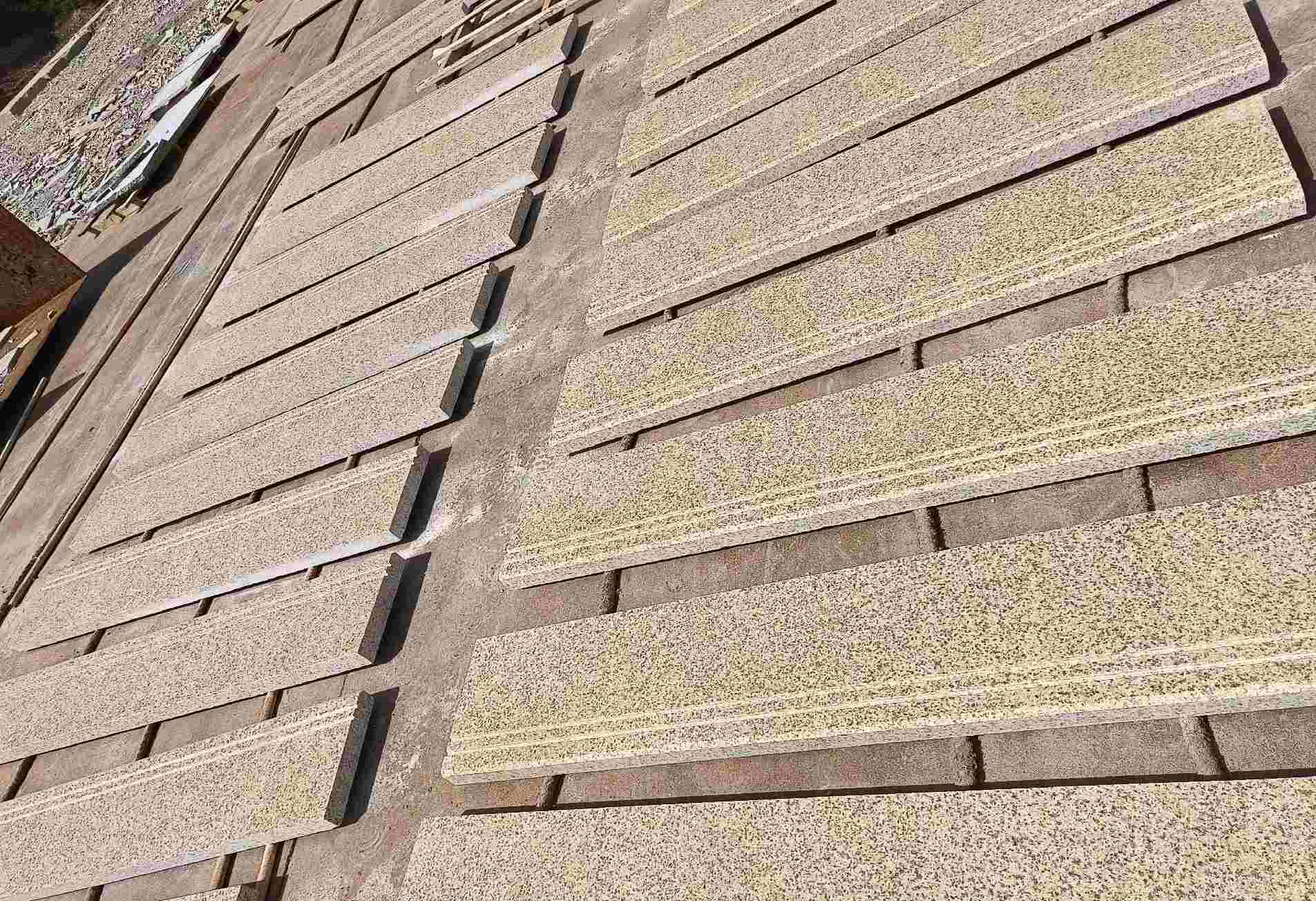 泉州 黄金麻花岗岩光面楼梯踏步