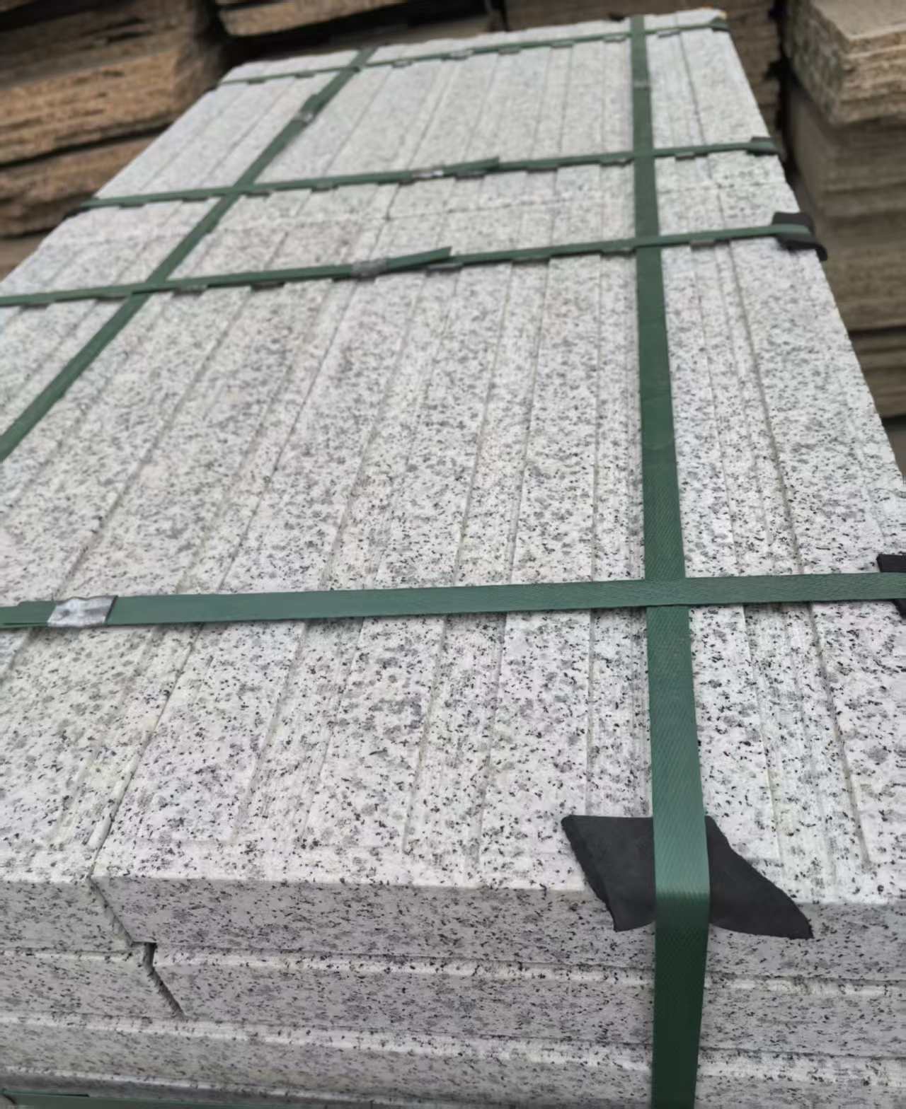 泉州 白麻花岗岩直行盲道石，盲条，地铺石