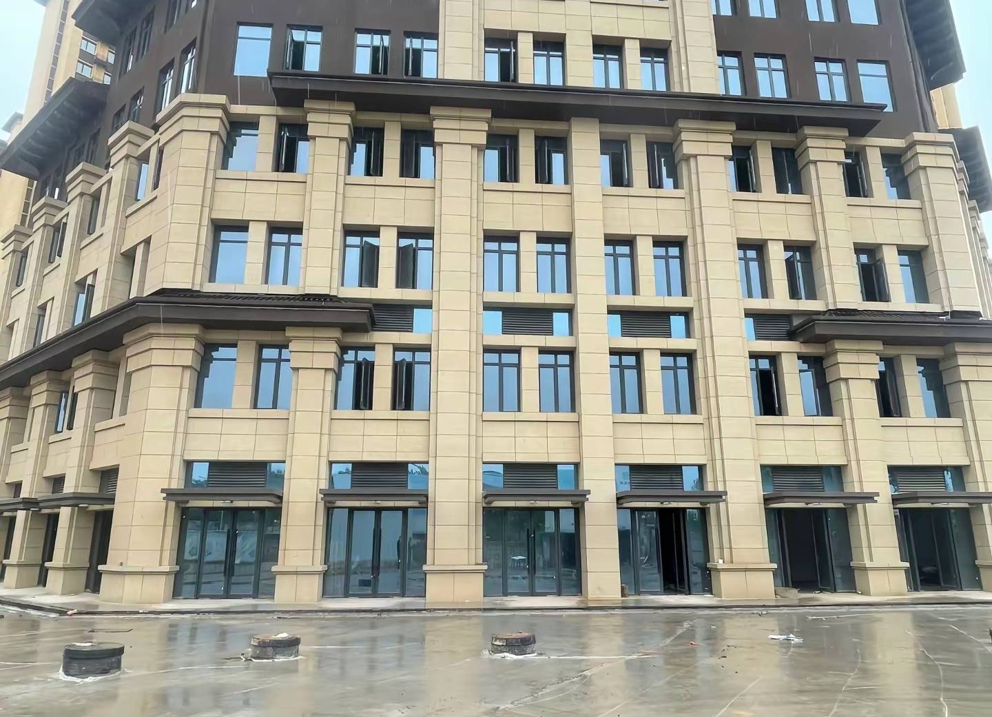 泉州 黄金麻花岗岩荔枝面小区外墙干挂