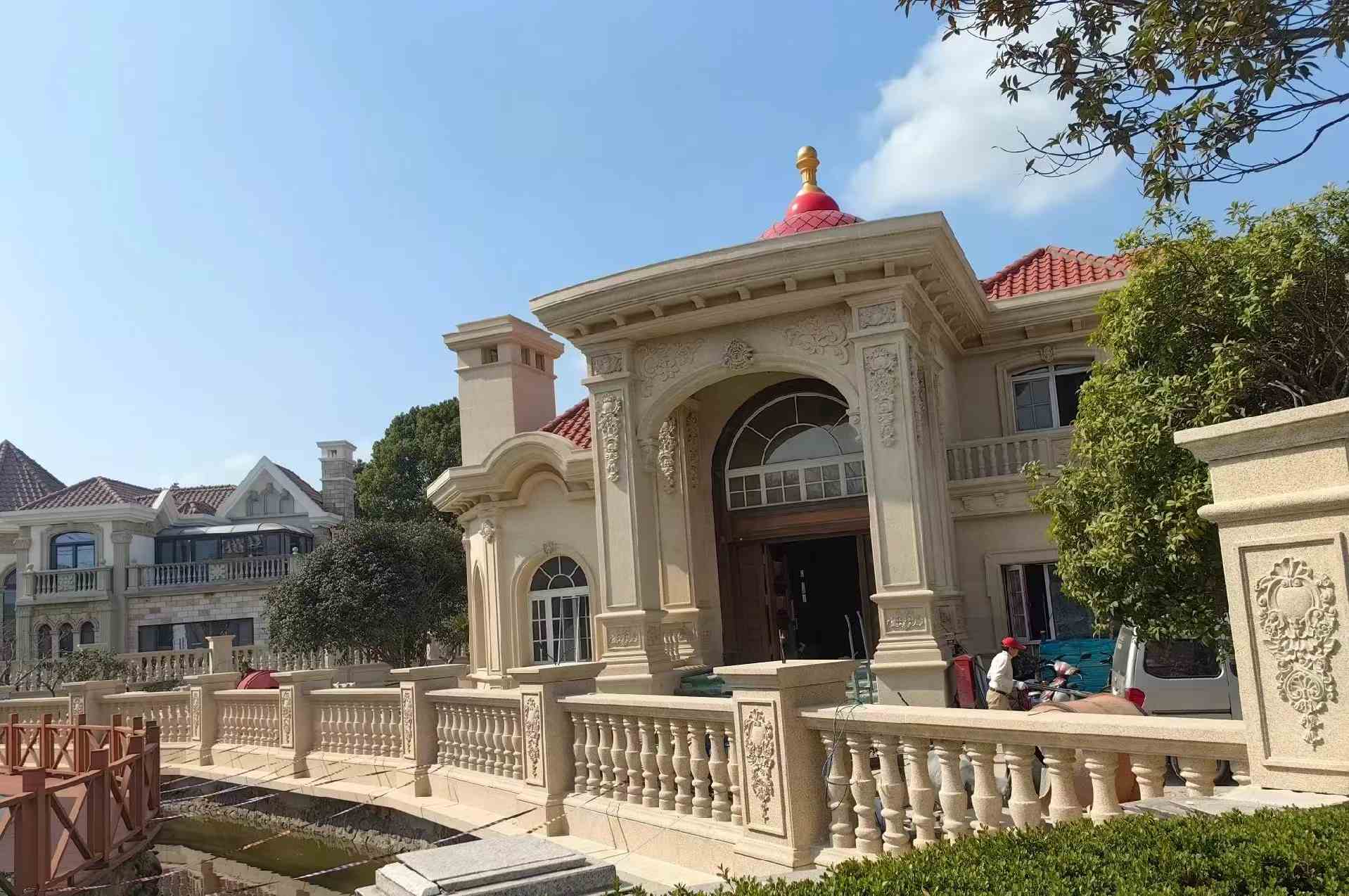 泉州 黄金麻花岗岩欧式别墅