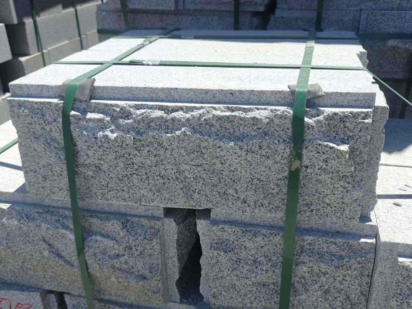 泉州 芝麻白花岗岩自然面成品