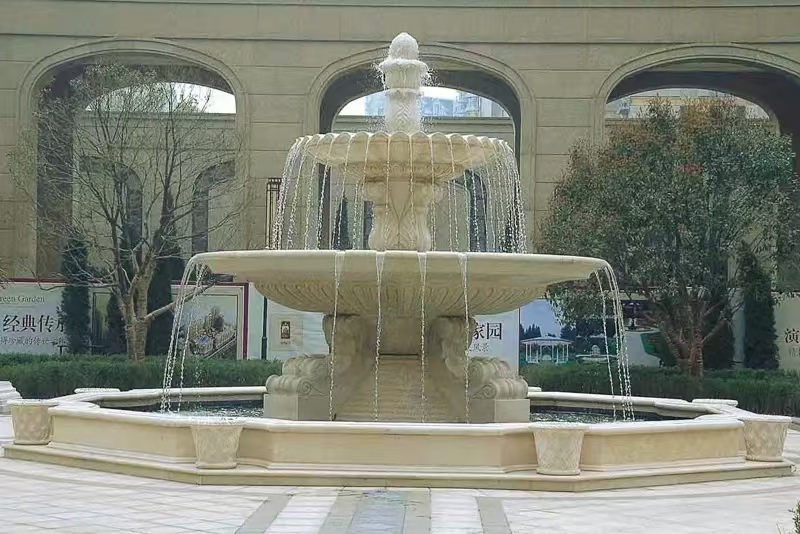 泉州 黄金麻花岗岩异型加工——户外庭院石雕流水喷泉