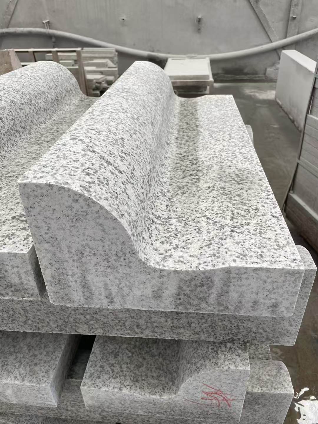 泉州 白麻花岗岩S型路沿石，路侧石，马路牙子等